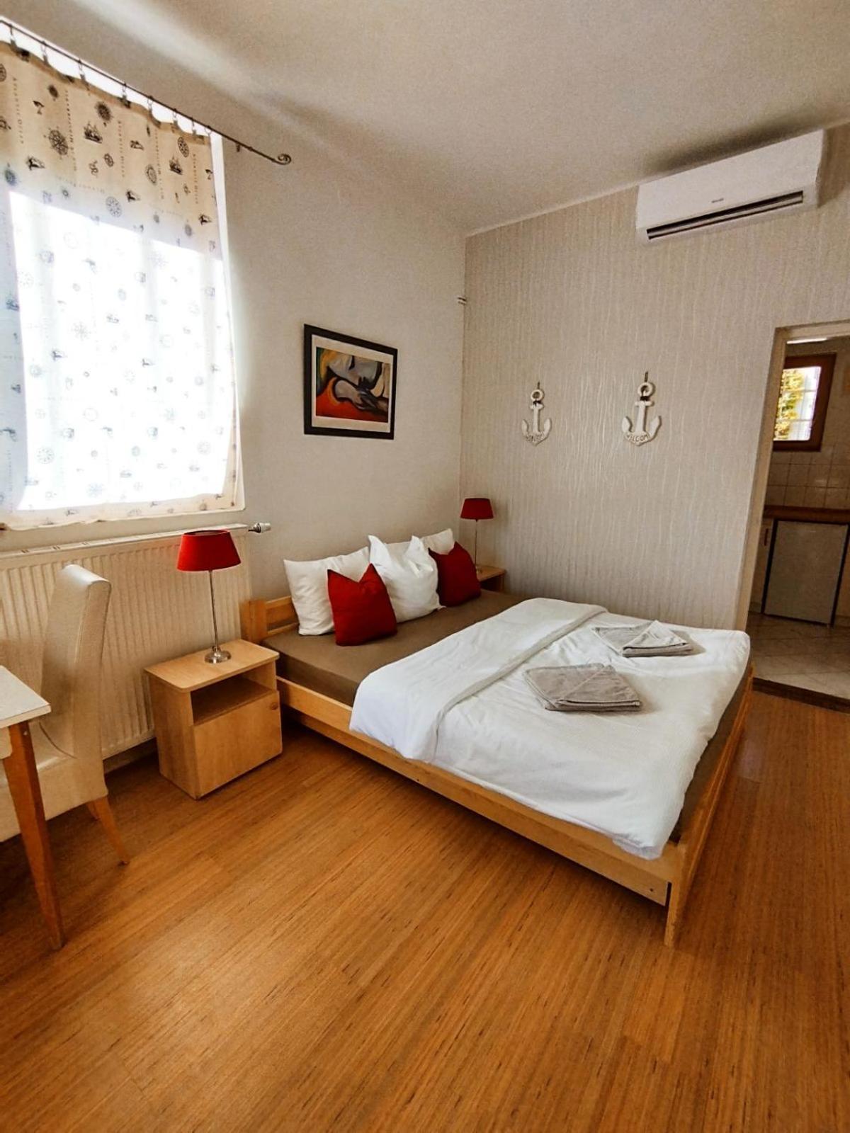 Apartman Vitorlás Vendégház Balatonfüred Exterior foto